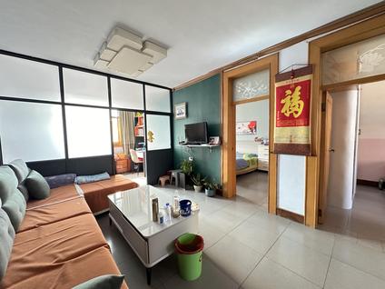 北京和平街四号院3室1厅83平高楼层/共6层