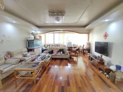 北京金牛小区4室2厅120平低楼层/共7层