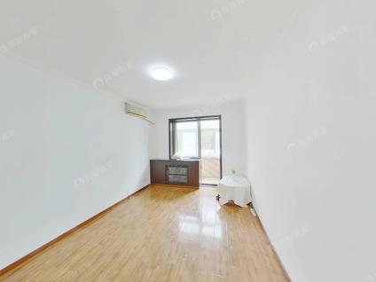 北京七建家委会小区3室1厅74.7平低楼层/共14层