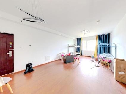 昆明建工新城(商业中心)3室2厅118平高楼层/共13层