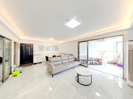 北京东盛大厦4室2厅124.79平低楼层/共25层