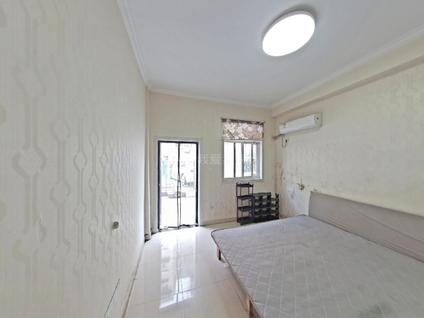 南京三新村2室1厅45.73平低楼层/共4层