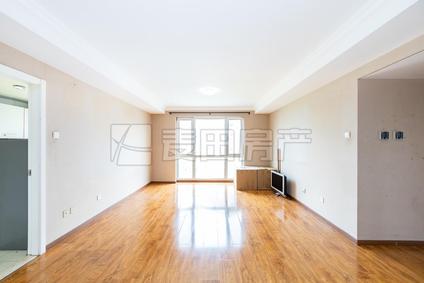 北京国兴观湖国际3室2厅132.18平中楼层/共32层