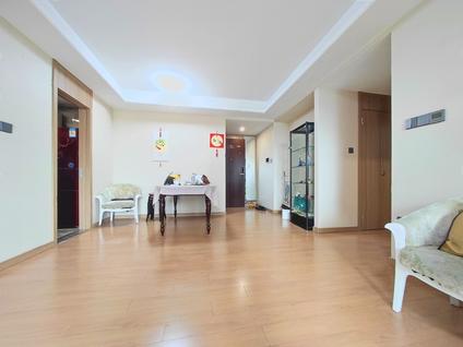 南京万科城(月桂苑)3室2厅116.49平中楼层/共26层