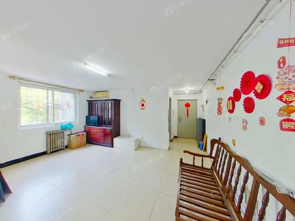 北京朝阳门南小街2室1厅74.98平低楼层/共11层