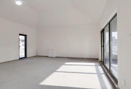 北京绿城海棠映月4室2厅197平高楼层/共6层