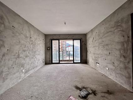 北京明海雅苑3室2厅120.31平低楼层/共18层