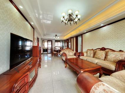 海口紫园B区3室2厅132.15平高楼层/共11层