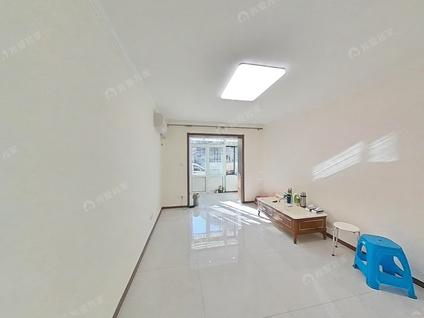 北京锦园(北里)1室1厅44.38平低楼层/共6层