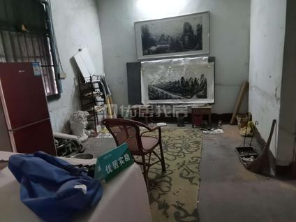 北京镇镜山路2室1厅48平中楼层/共4层