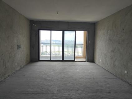 北京华发又一城4室2厅158平中楼层/共34层