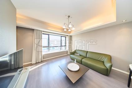 北京裘马都2室1厅101平中楼层/共17层