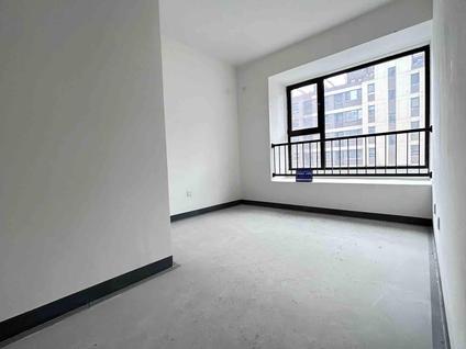 青岛华润国际海洋(智区二期)3室2厅116平中楼层/共6层