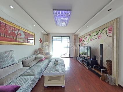 南京水月秦淮3室2厅127.89平中楼层/共18层