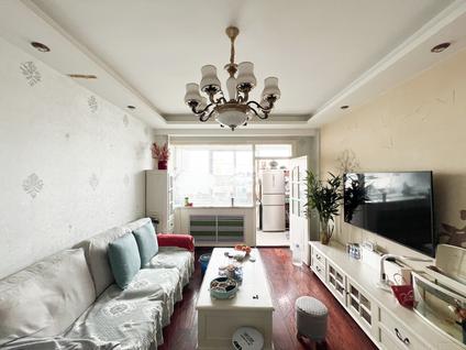 北京城关区政府雁滩住宅小区2室1厅72.69平高楼层/共8层