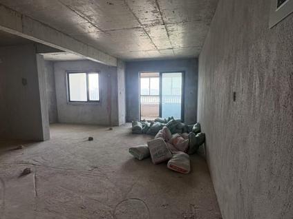 北京永隆江滨城3室2厅83平高楼层/共15层