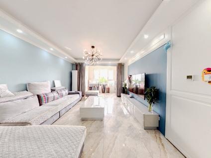 北京保利曲江春天里4室2厅123.37平高楼层/共33层