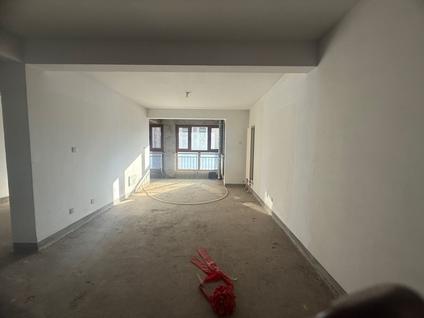 北京城上城3室2厅117平低楼层/共18层