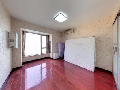 北京武夷滨江3室1厅135.3平中楼层/共32层