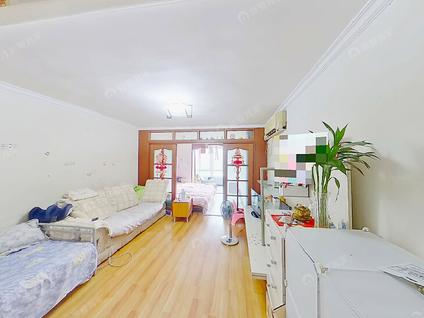 北京建欣苑(三里)1室1厅60.21平高楼层/共6层