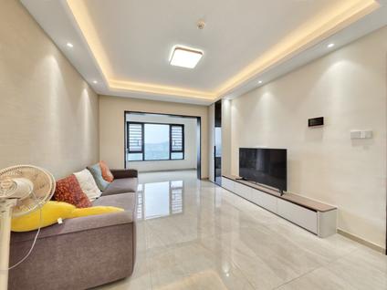 海口海垦金湖壹号3室2厅119.28平高楼层/共27层