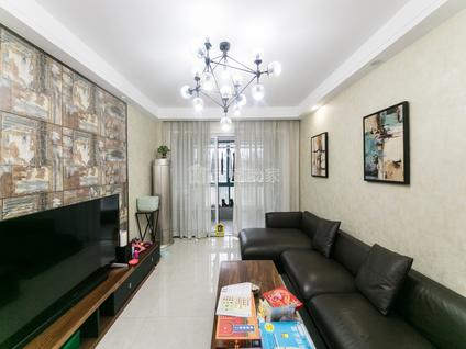 无锡春雷嘉苑3室2厅126平中楼层/共11层