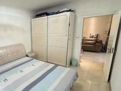 北京华阳星月城2室2厅93平中楼层/共33层