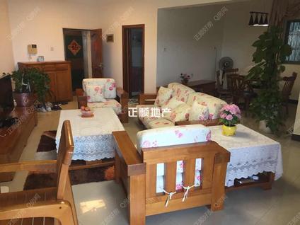 珠海金海湾花园4室2厅161.8平低楼层/共25层