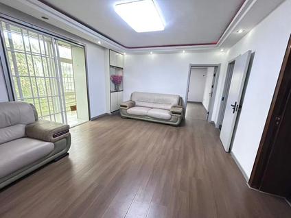 沈阳尊龙苑(西区)2室1厅75.58平中楼层/共7层