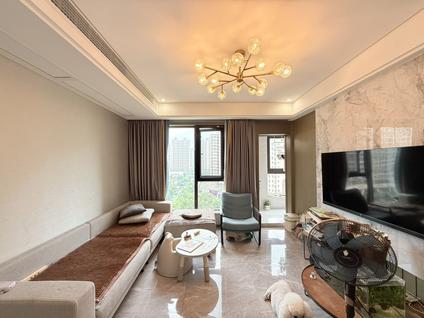 北京大发凯旋门4室2厅128.34平低楼层/共31层