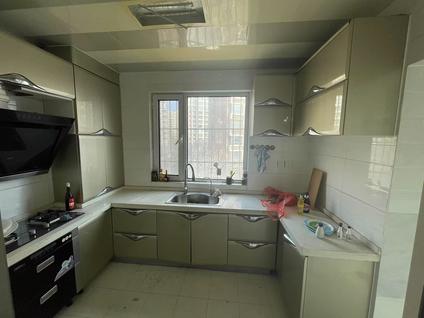 北京九洲溪雅苑(二区)4室2厅178.73平低楼层/共13层