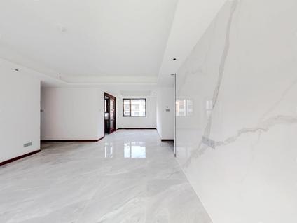 青岛珠山郡4室2厅135.66平中楼层/共6层