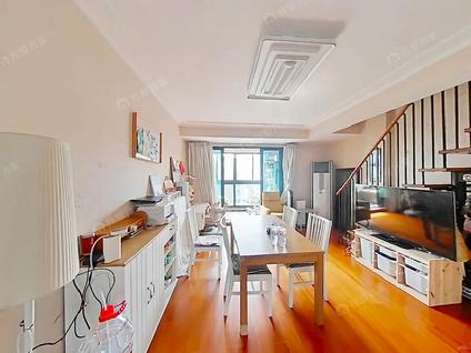 上海金地格林世界(白金院邸)3室2厅88平高楼层/共6层