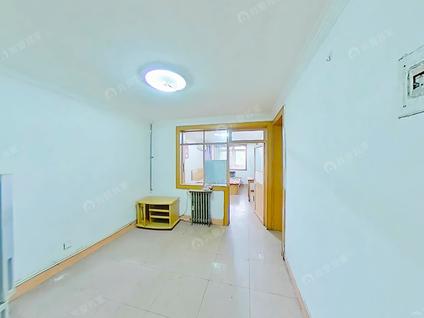 北京丰乐里1室1厅52.85平中楼层/共6层