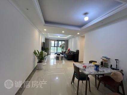 北京富力城3室2厅107平低楼层/共34层