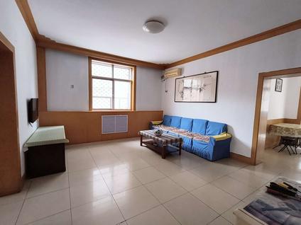 北京水利局小区(钟楼巷)3室2厅102平低楼层/共5层