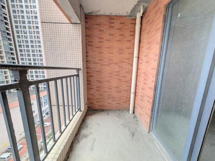 清远胜利雅苑3室2厅115平低楼层/共31层