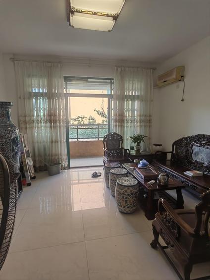 北京紫荆豪庭3室2厅107.26平中楼层/共11层