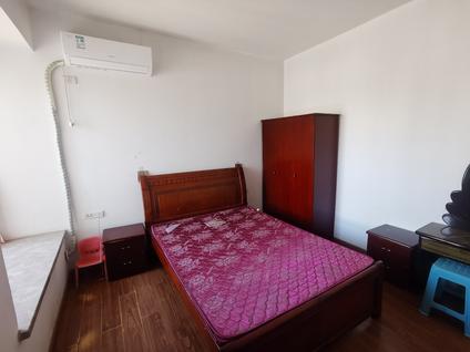 重庆杰信华府广场3室2厅88平中楼层/共18层