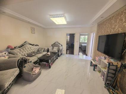 北京行前大厦2室2厅85平低楼层/共7层