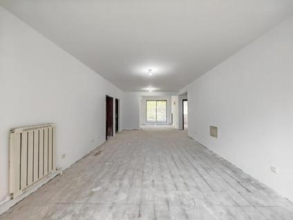 北京鲁商常春藤3室2厅130.93平低楼层/共11层