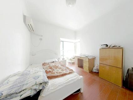 北京紫金银座1室1厅55.45平低楼层/共11层