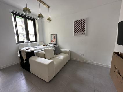 北京香樟苑1室1厅52.72平中楼层/共6层