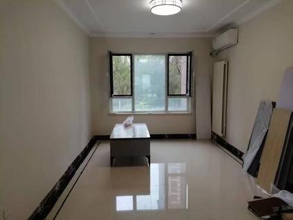 北京樱花苑3室1厅103平低楼层/共28层