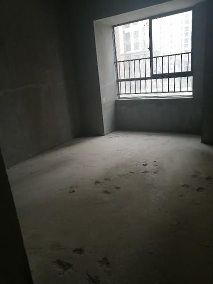 株洲都市兰亭3室2厅107平低楼层/共34层