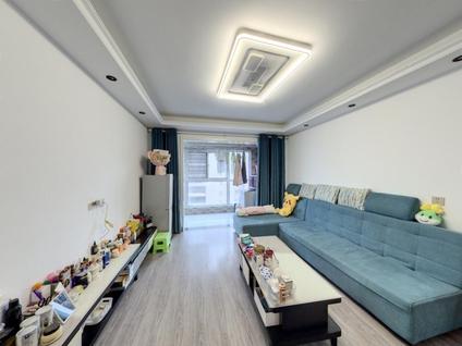 北京嘉园蓝湖九郡2室2厅78.8平高楼层/共18层