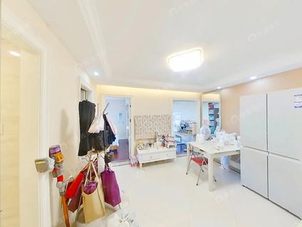 北京中海紫御公馆2室1厅61.03平中楼层/共23层