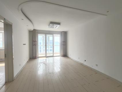 北京鲁泽观天下2室2厅102.99平高楼层/共28层