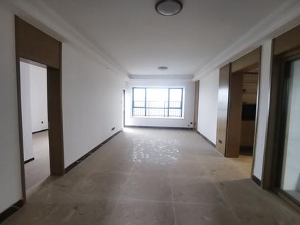 北京水木年华3室2厅119.83平高楼层/共32层