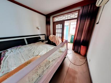 北京阳光公寓(玉门路）5室3厅222平中楼层/共4层